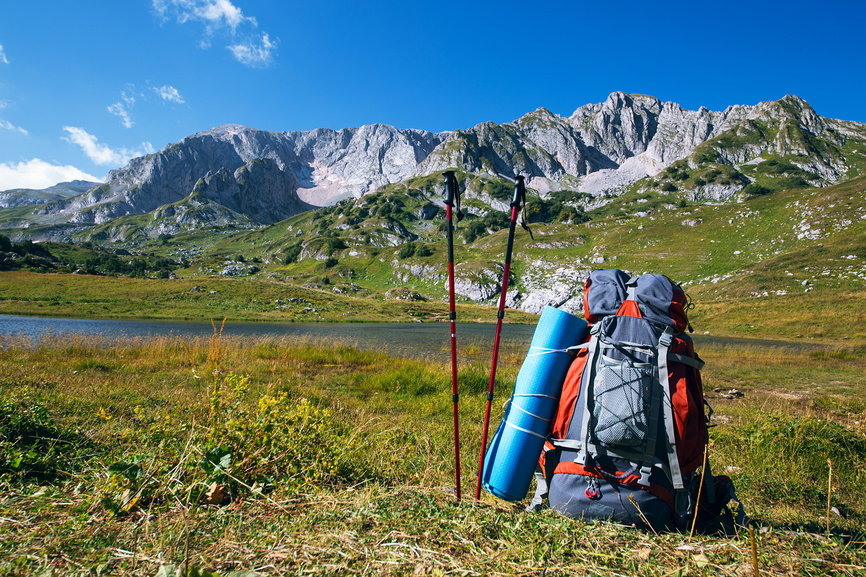 история создания треккинговых палок