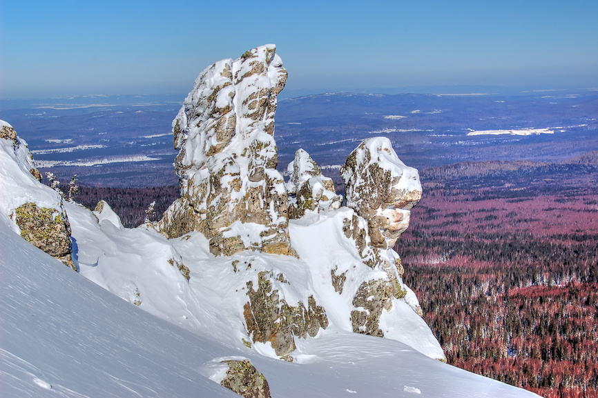 Южный склон Откликного гребня таганай