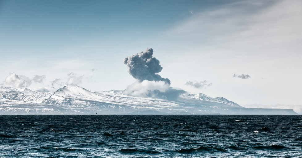 Вулкан Эбеко