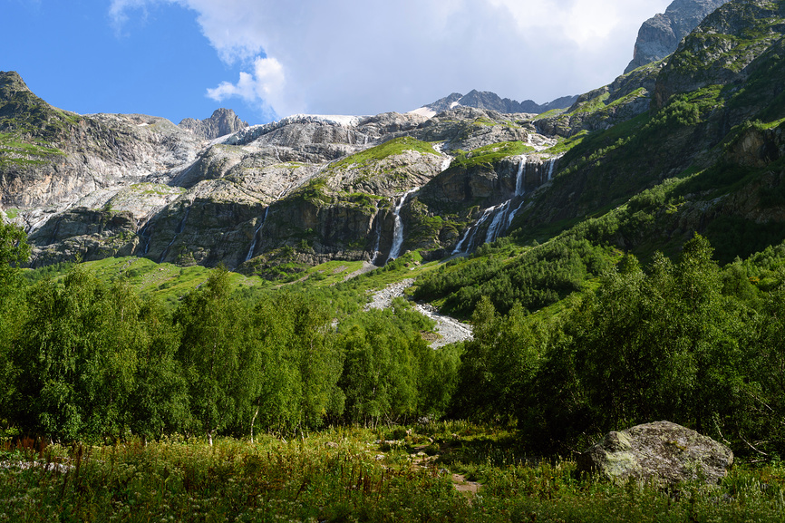 Софийские водопады