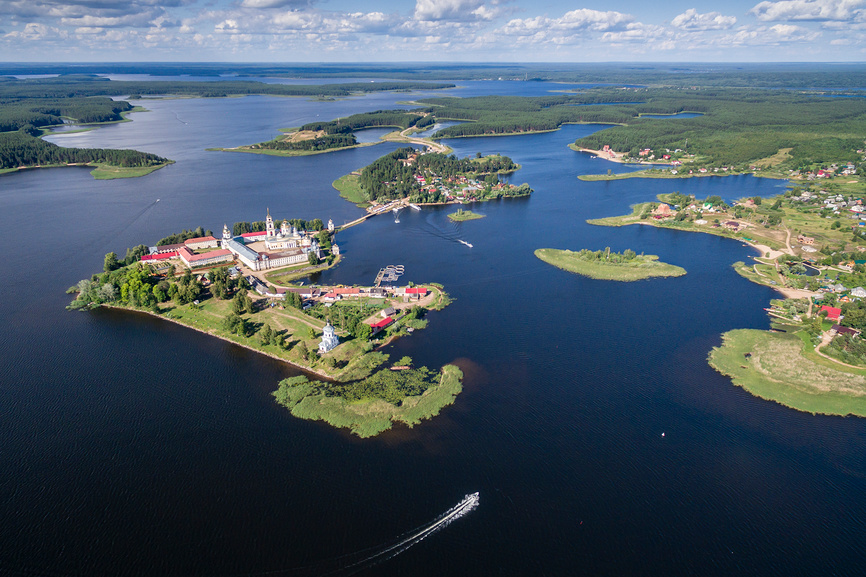 озеро Селигер и Нило-Столобенская пустынь