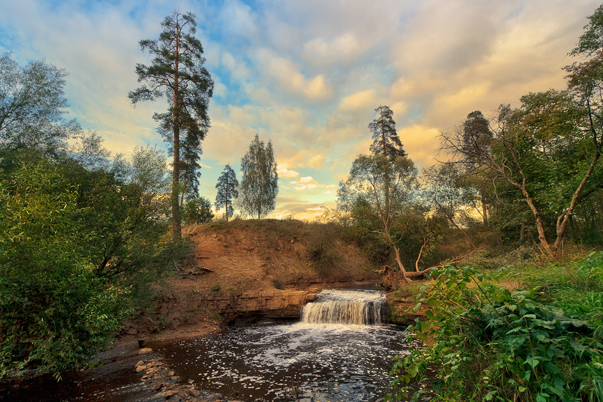 Саблинский водопад. Посёлок Ульяновка, Ленинградская область