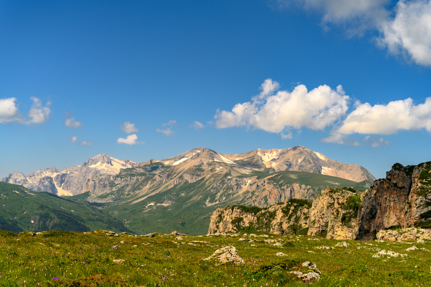 Панорама гор Фишт и Оштен