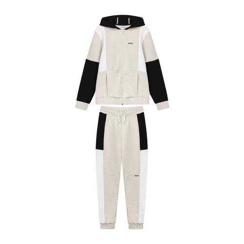 Купить спортивный костюм от Boss