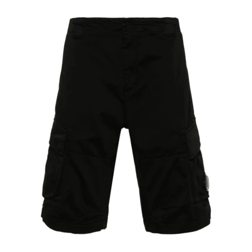 Купить шорты от CP Company