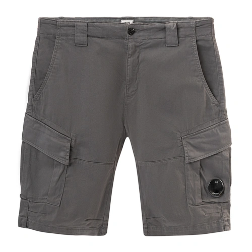 Купить шорты от CP Company
