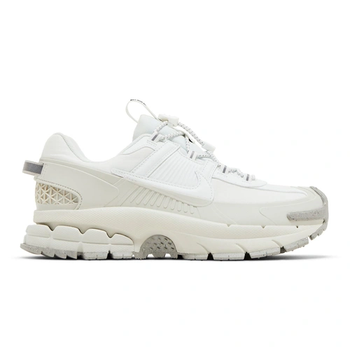 Купить кроссовки Zoom Vomero 5 Roam от Nike