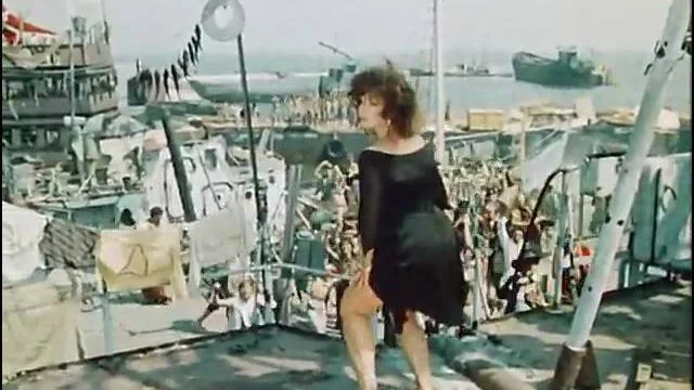 Песенка про верность - Остров погибших кораблей.avi