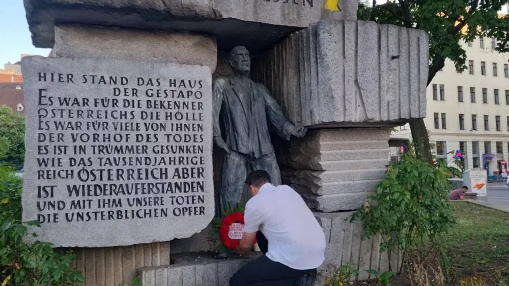 Венок к Дню памяти и скорби