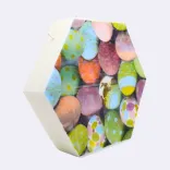 Dekokerze „Hexagon Grande mit Ostermotiv" — Vorschau 1