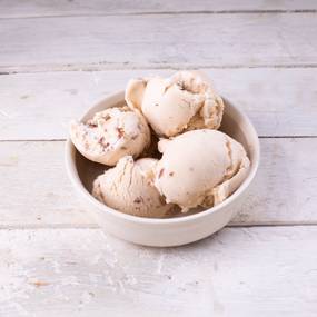 Мороженое карамельное с морской солью и пеканом ~ 180 мл