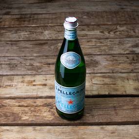 Вода минеральная газированная S. Pellegrino ~ 0,75 л