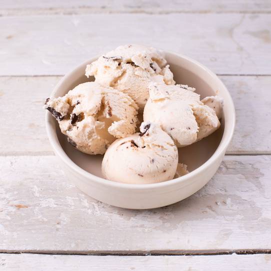 Натуральное мороженое "Страчателла" с кусочками шоколада ~ 180 мл