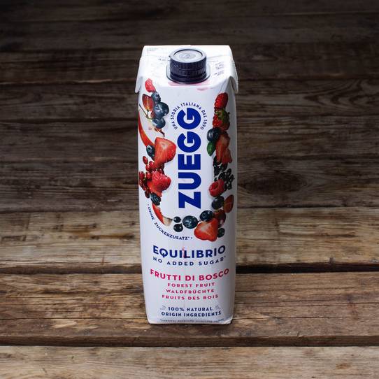 Напиток "Лесные ягоды" Zuegg без сахара ~ 1 л