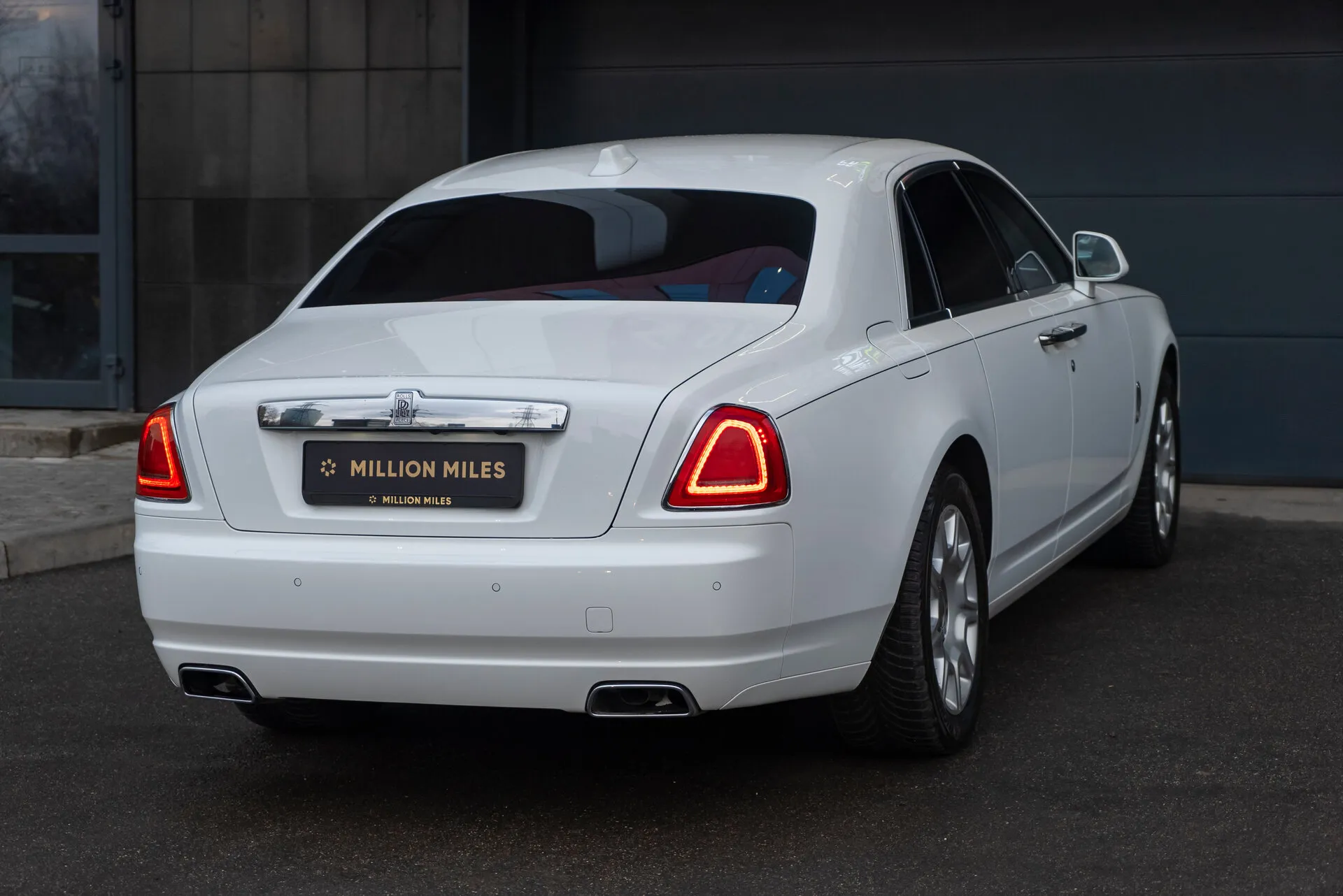Rolls-Royce Ghost — 7