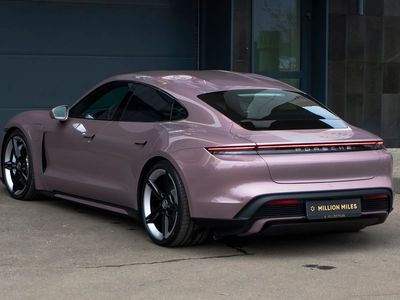 Porsche Taycan Turbo, I - 7