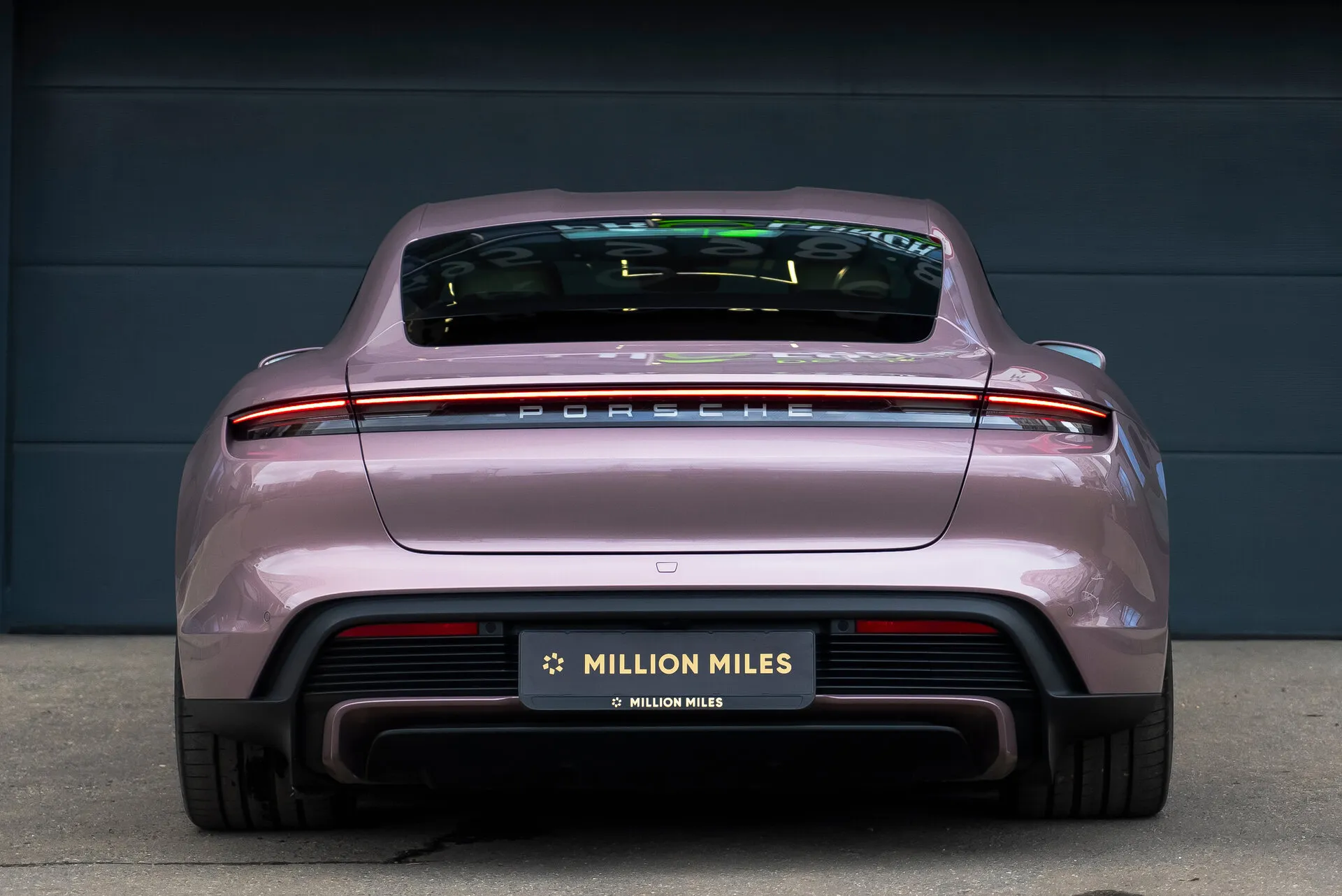 Porsche Taycan Turbo — 5
