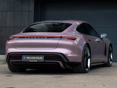 Porsche Taycan Turbo, I - 6