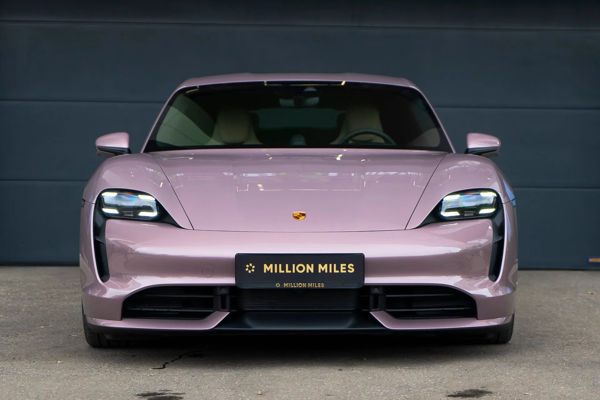 Porsche Taycan Turbo — 2