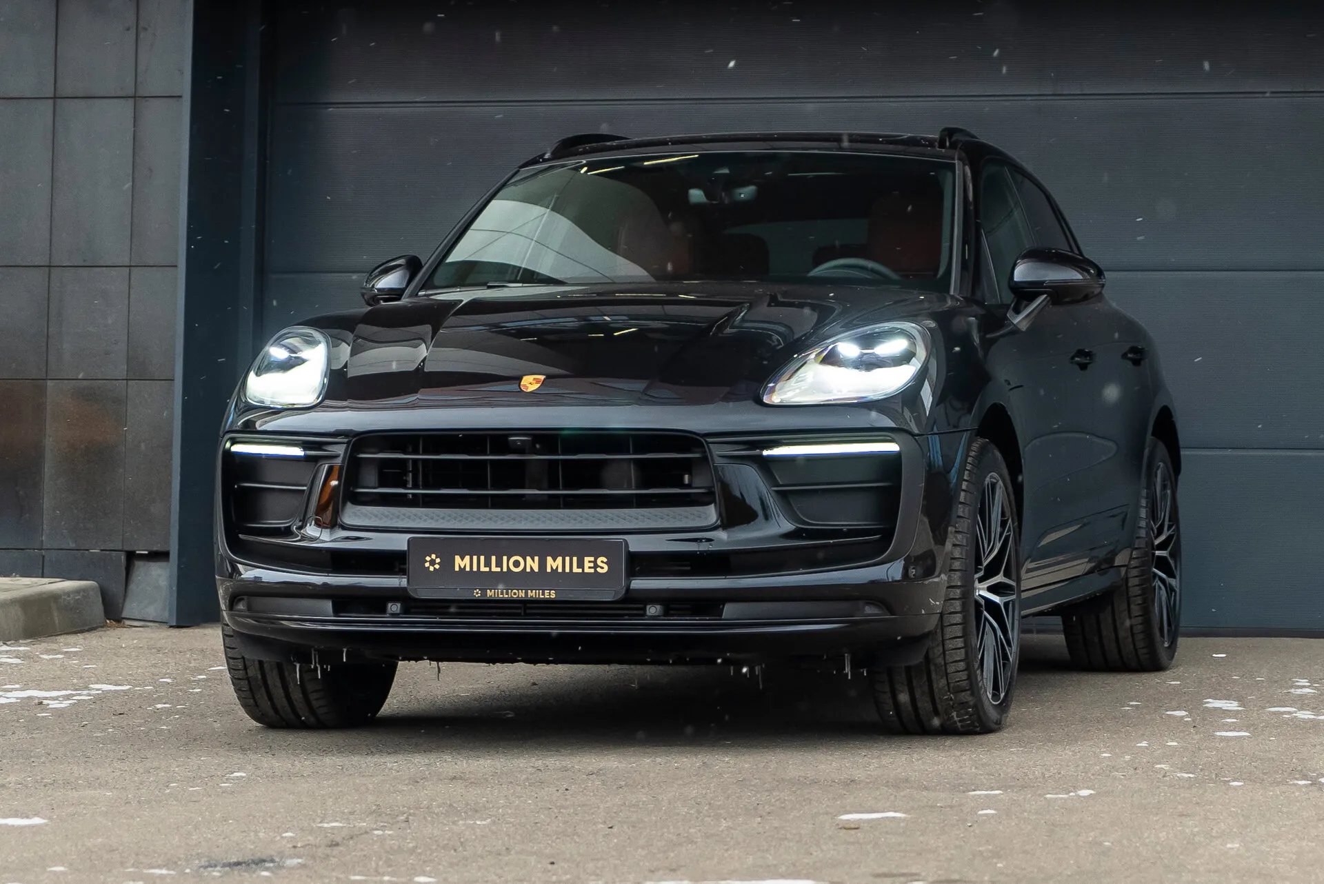 Porsche Macan — 3