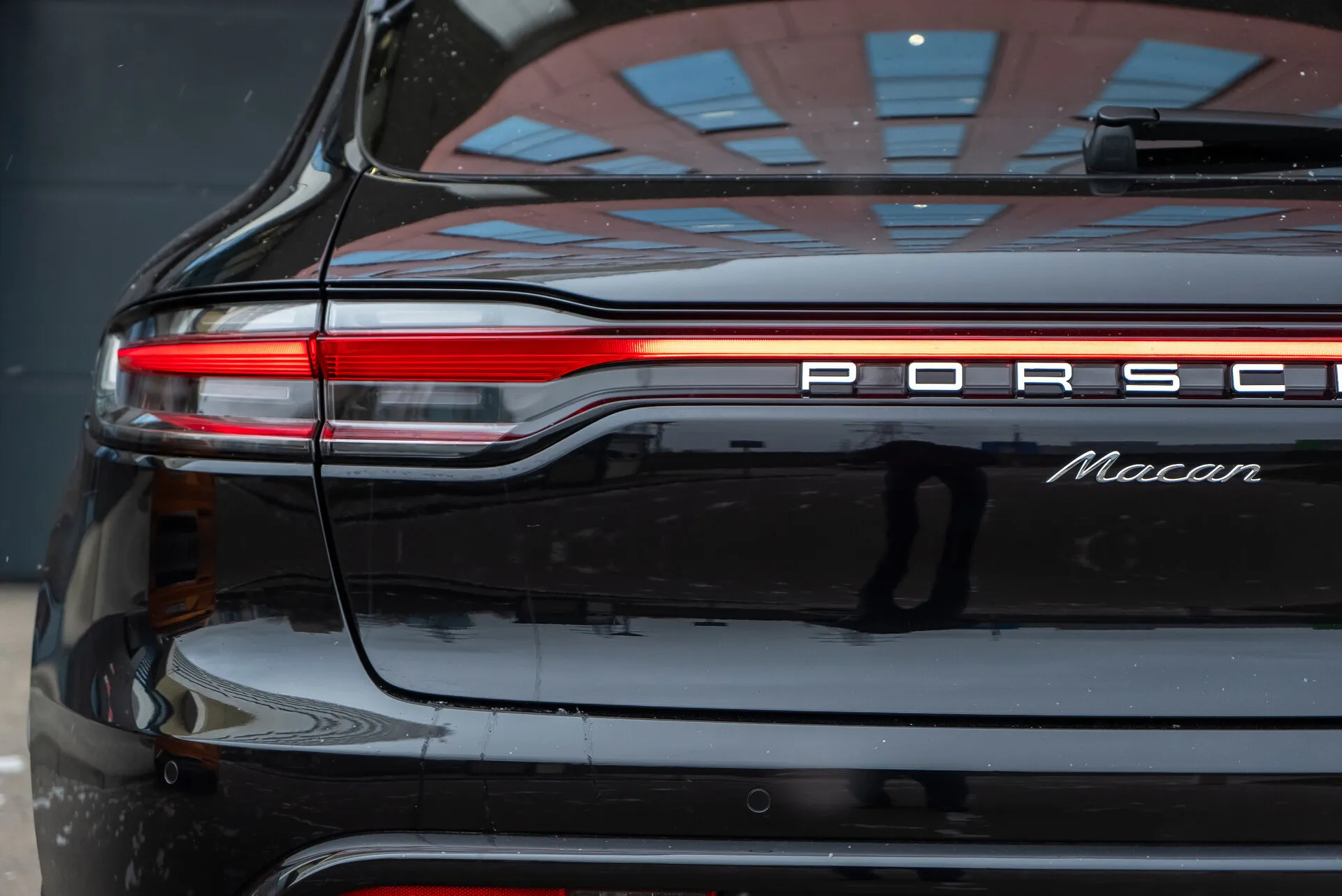 Porsche Macan — 8