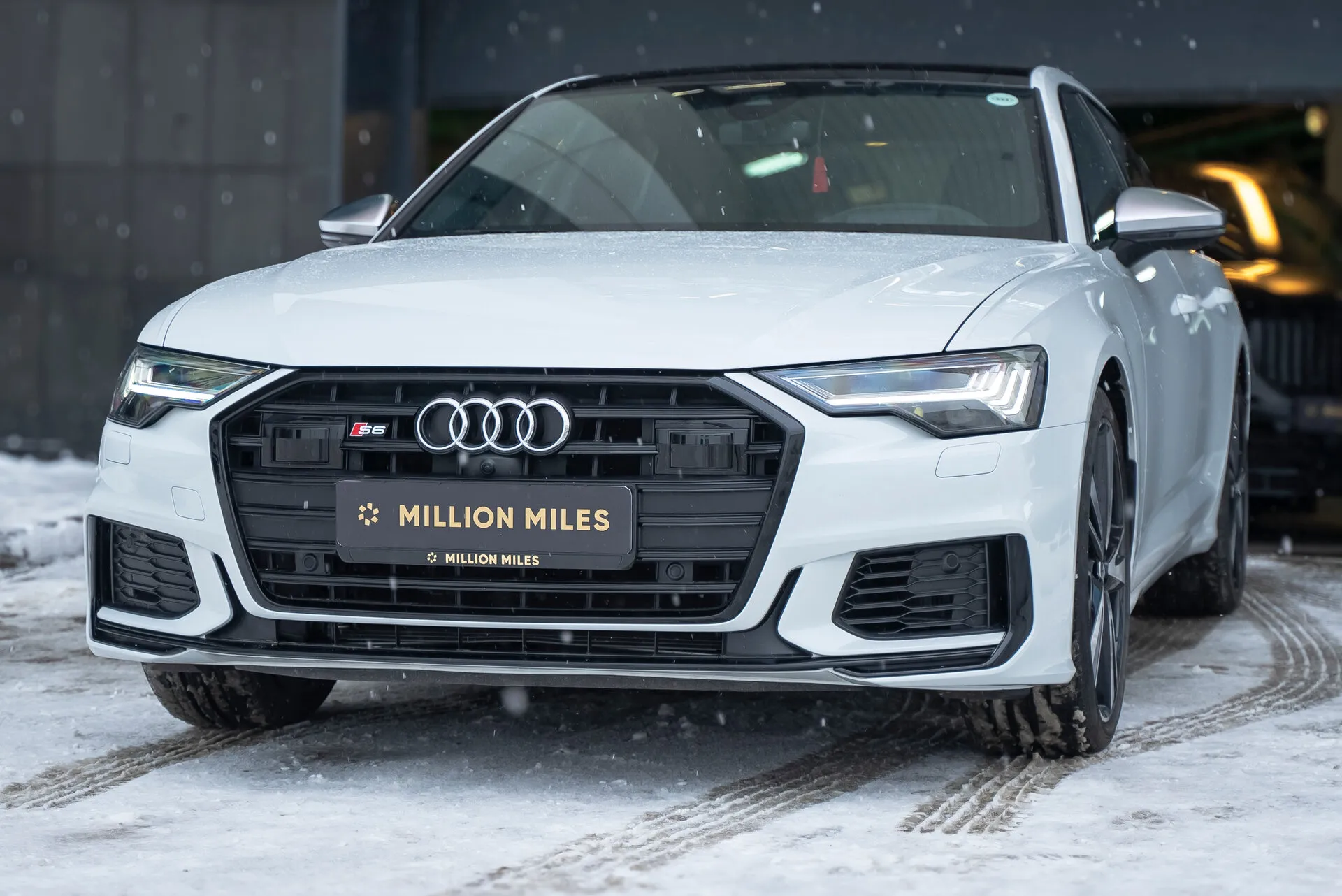 Audi S6 — 3