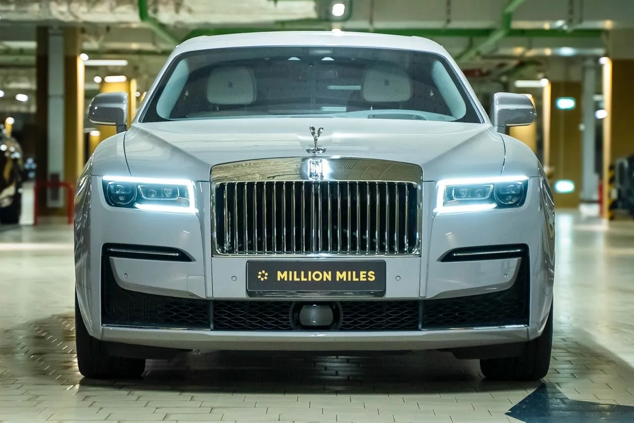 Rolls-Royce Ghost — 2