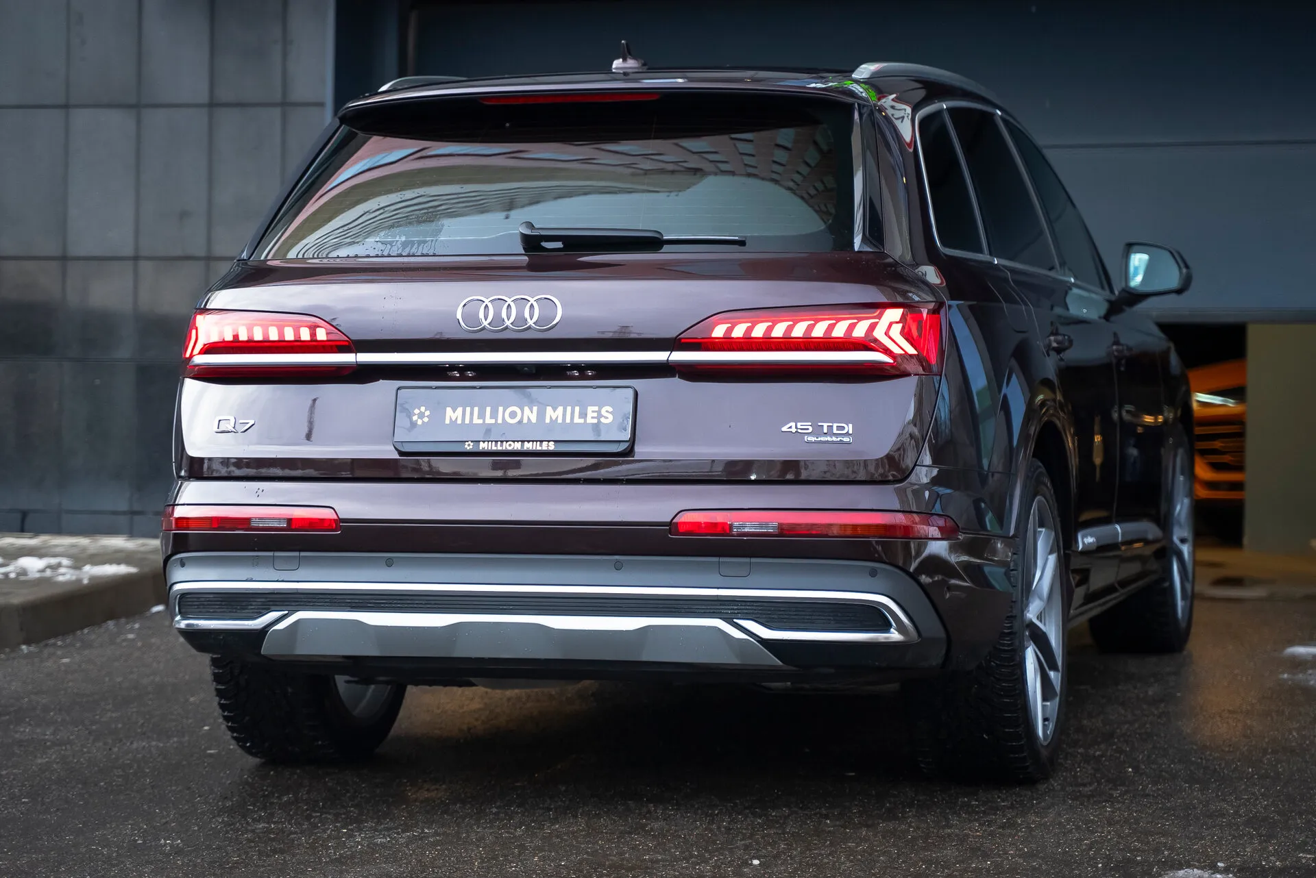 Audi Q7 — 8