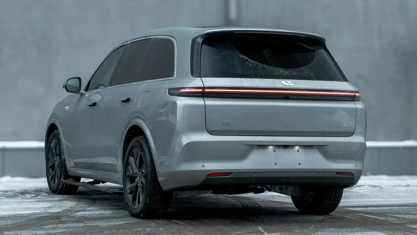 Li Auto (Lixiang) L8 — 6