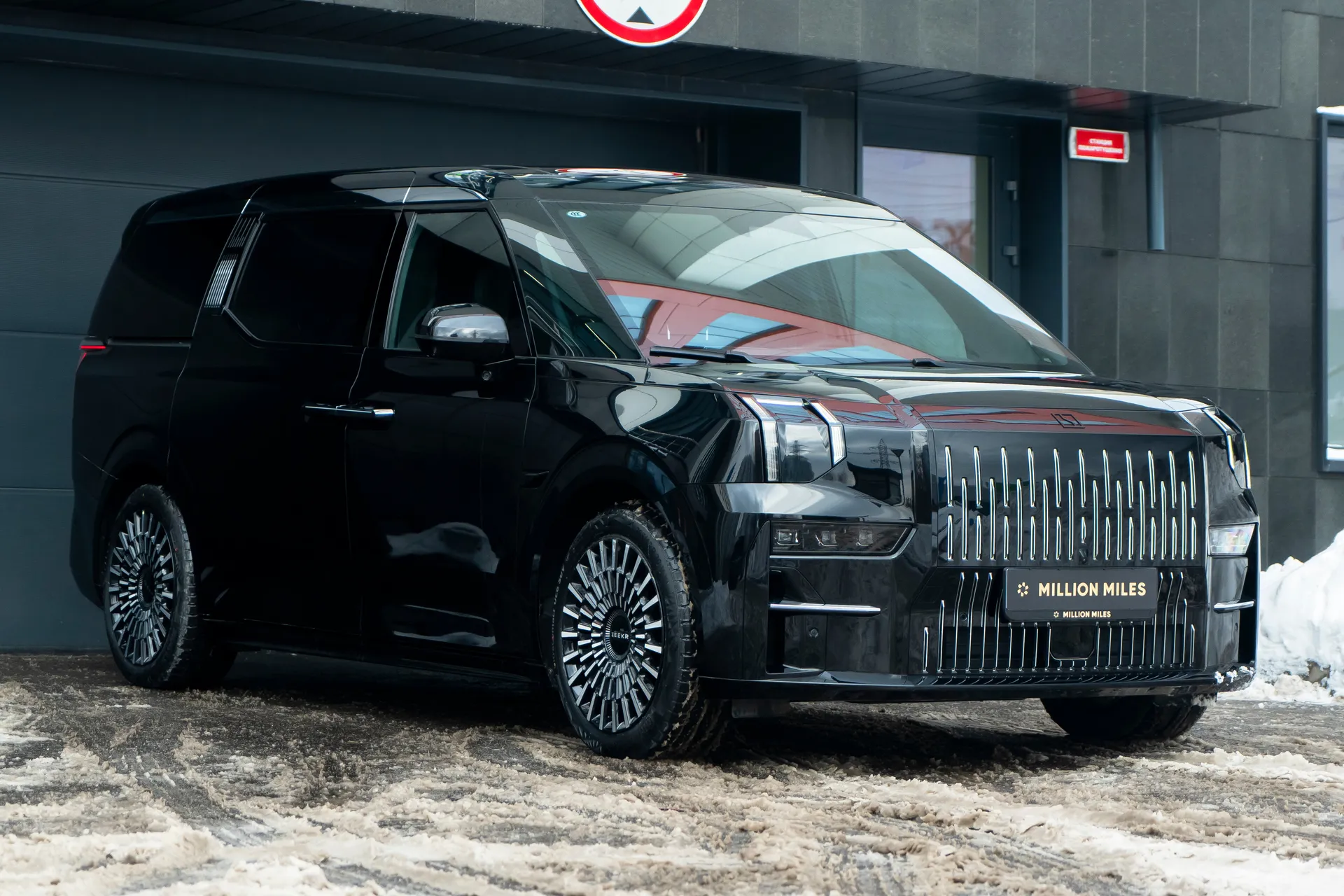 Zeekr 009 - Просмотр 1