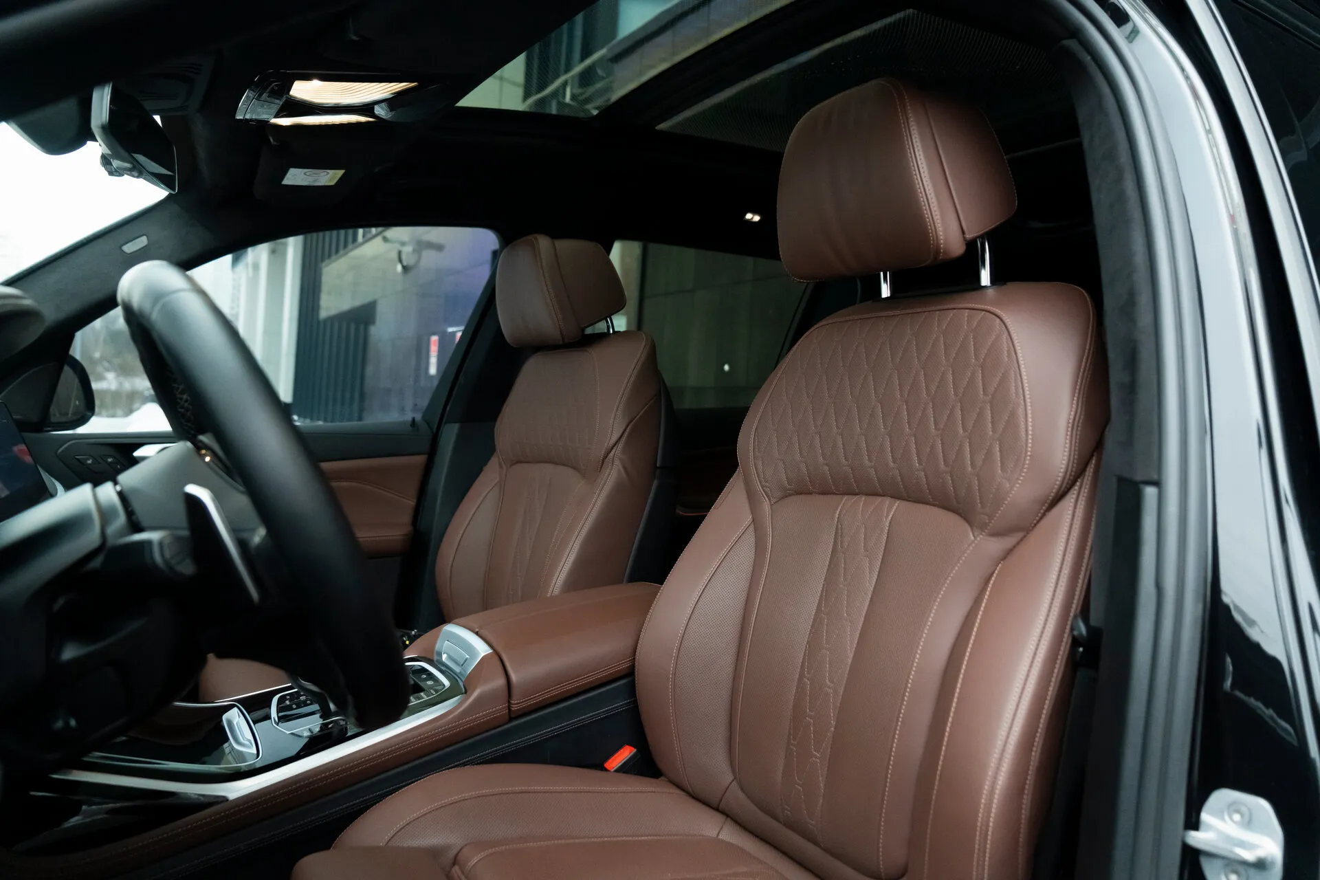 BMW X7 M50I — 8