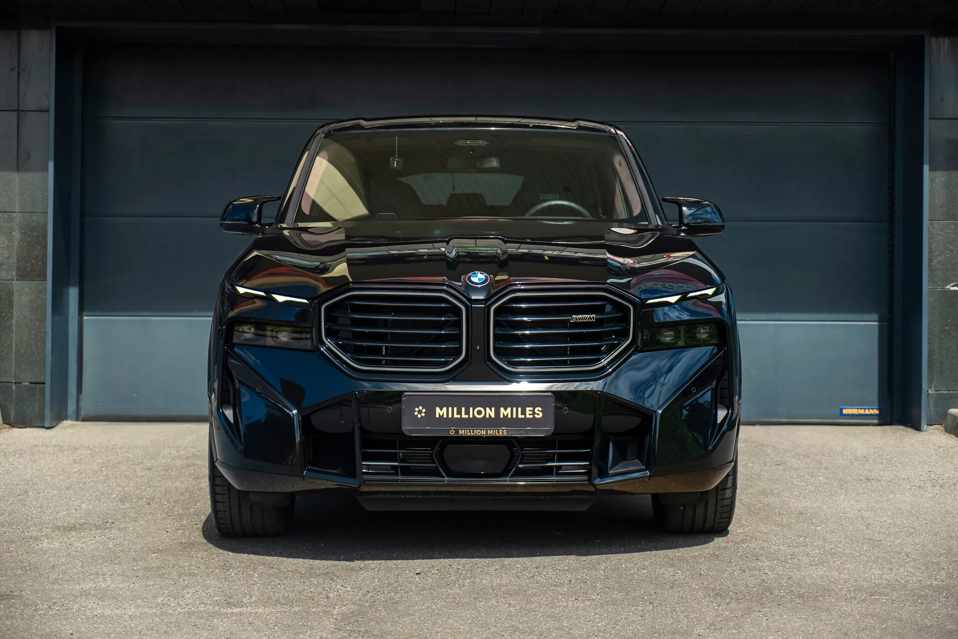 BMW Xm, I — 2