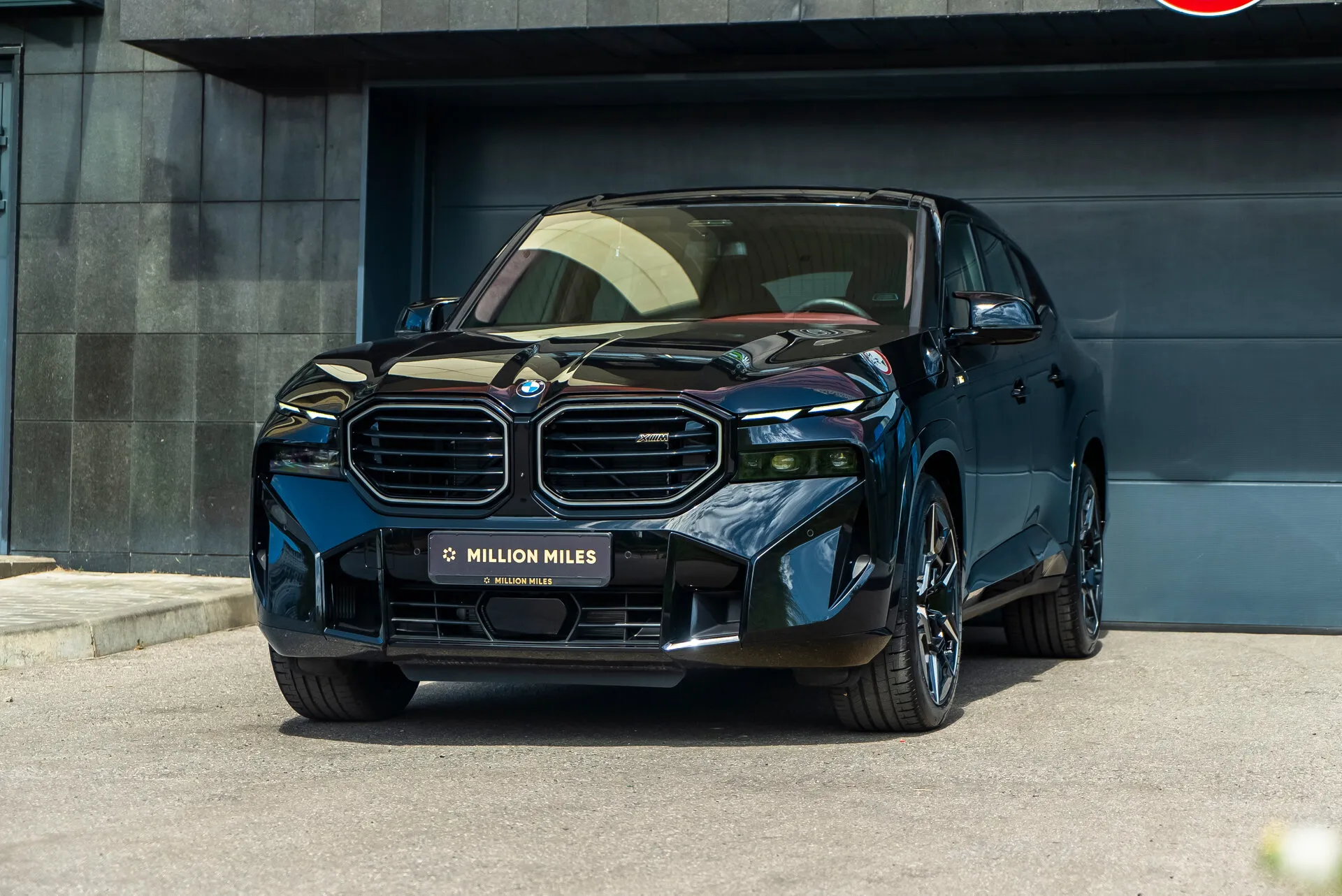 BMW Xm, I — 3