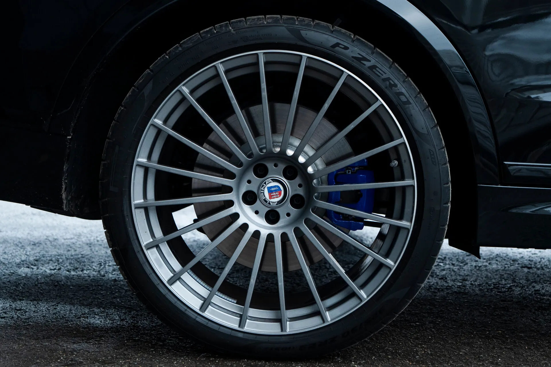 Alpina XB7 — 5
