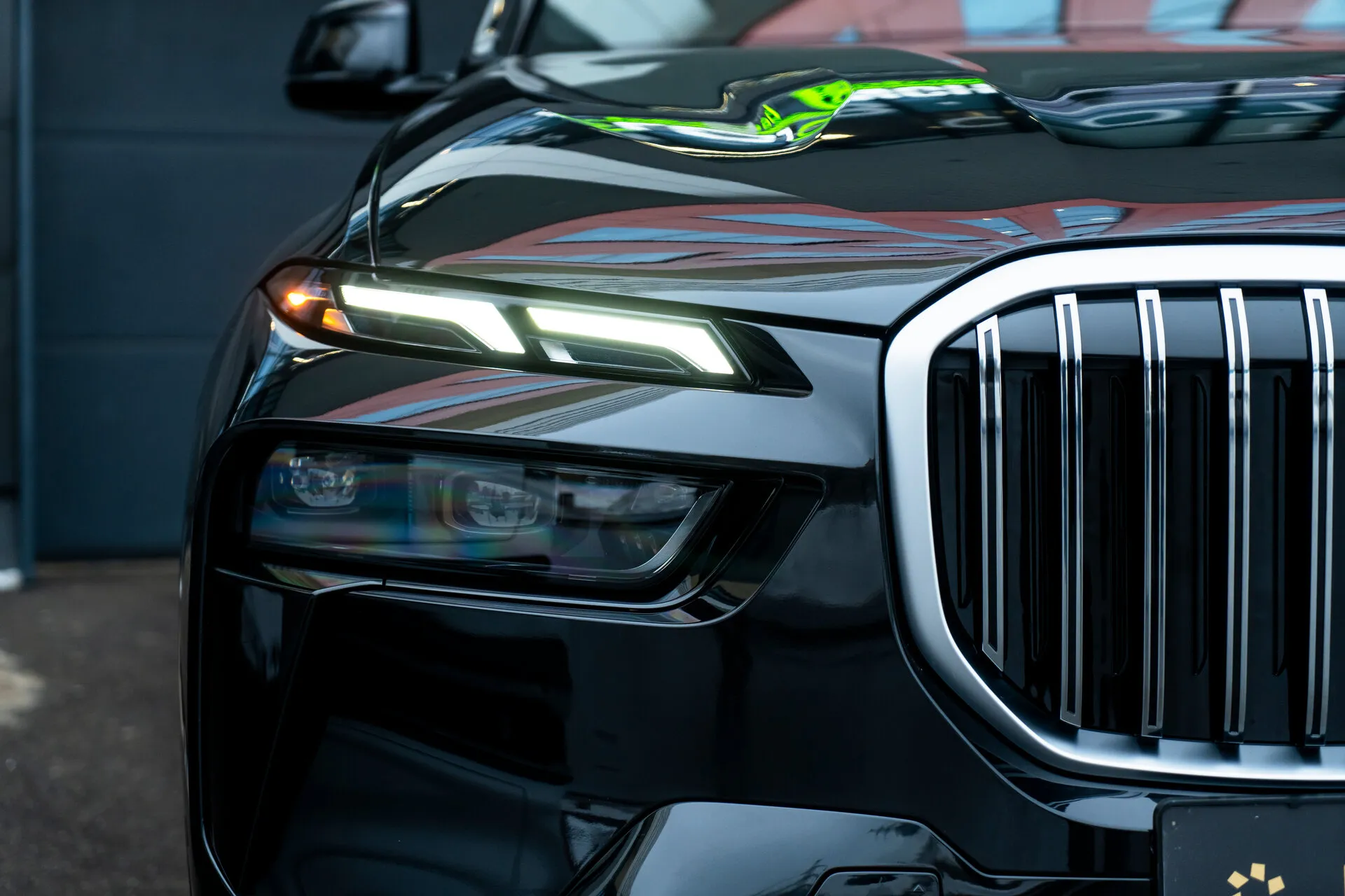 Alpina XB7 — 4