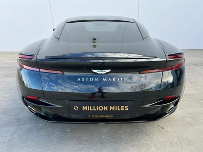 Aston Martin DB12, I - 4
