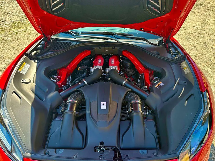 Ferrari Portofino — 8