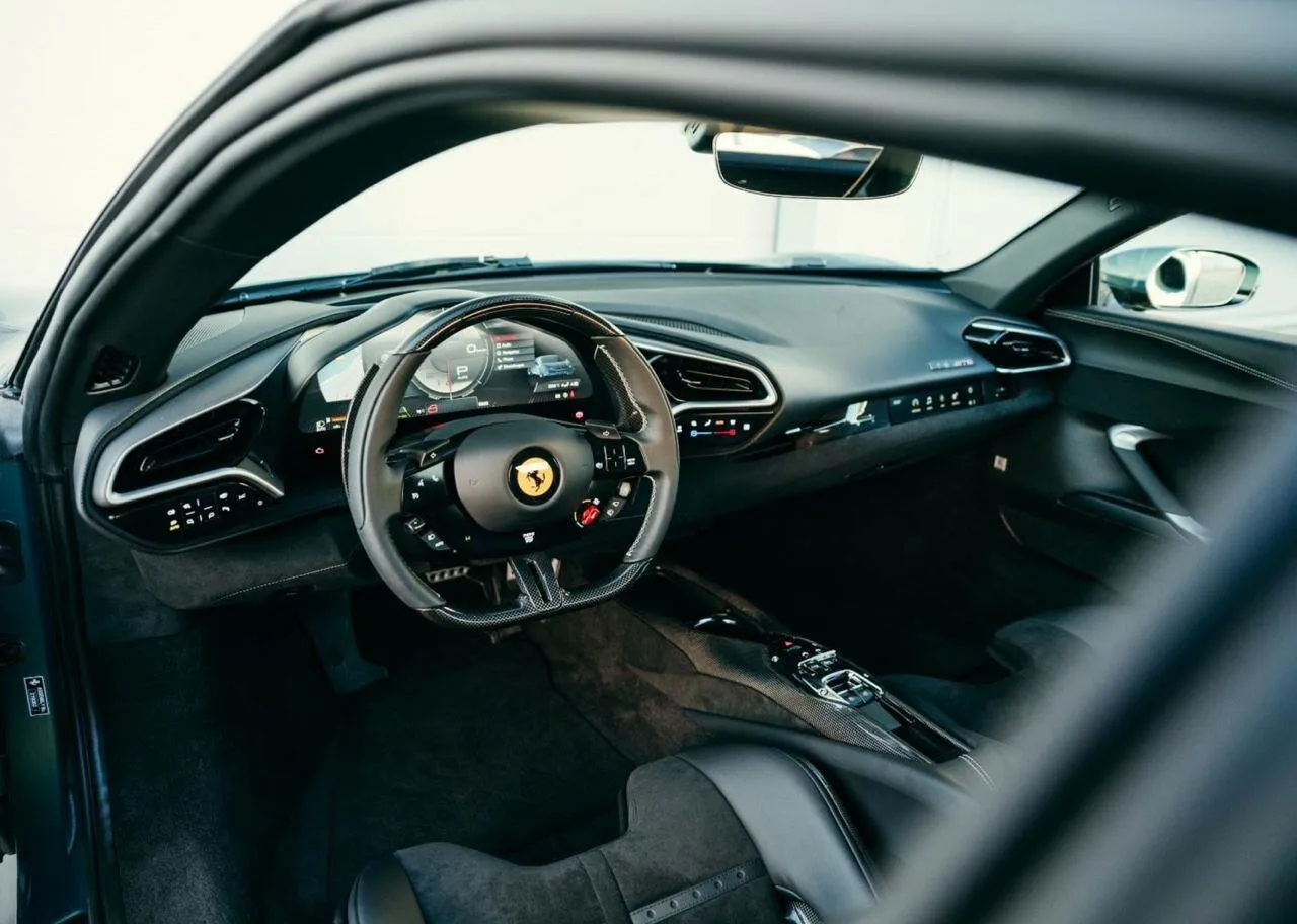Ferrari 296 — 6