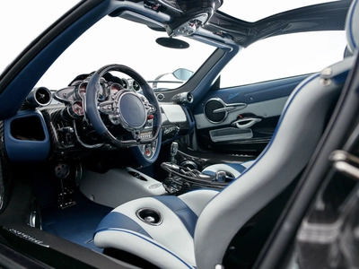 Pagani Huayra, I - 6