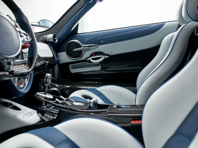 Pagani Huayra, I - 7