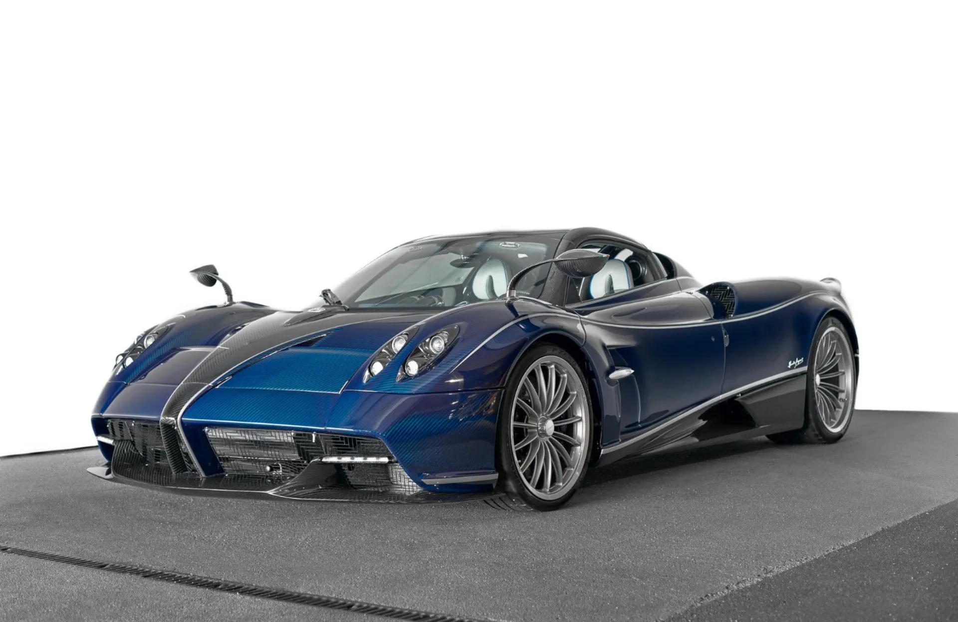 Pagani Huayra — 3