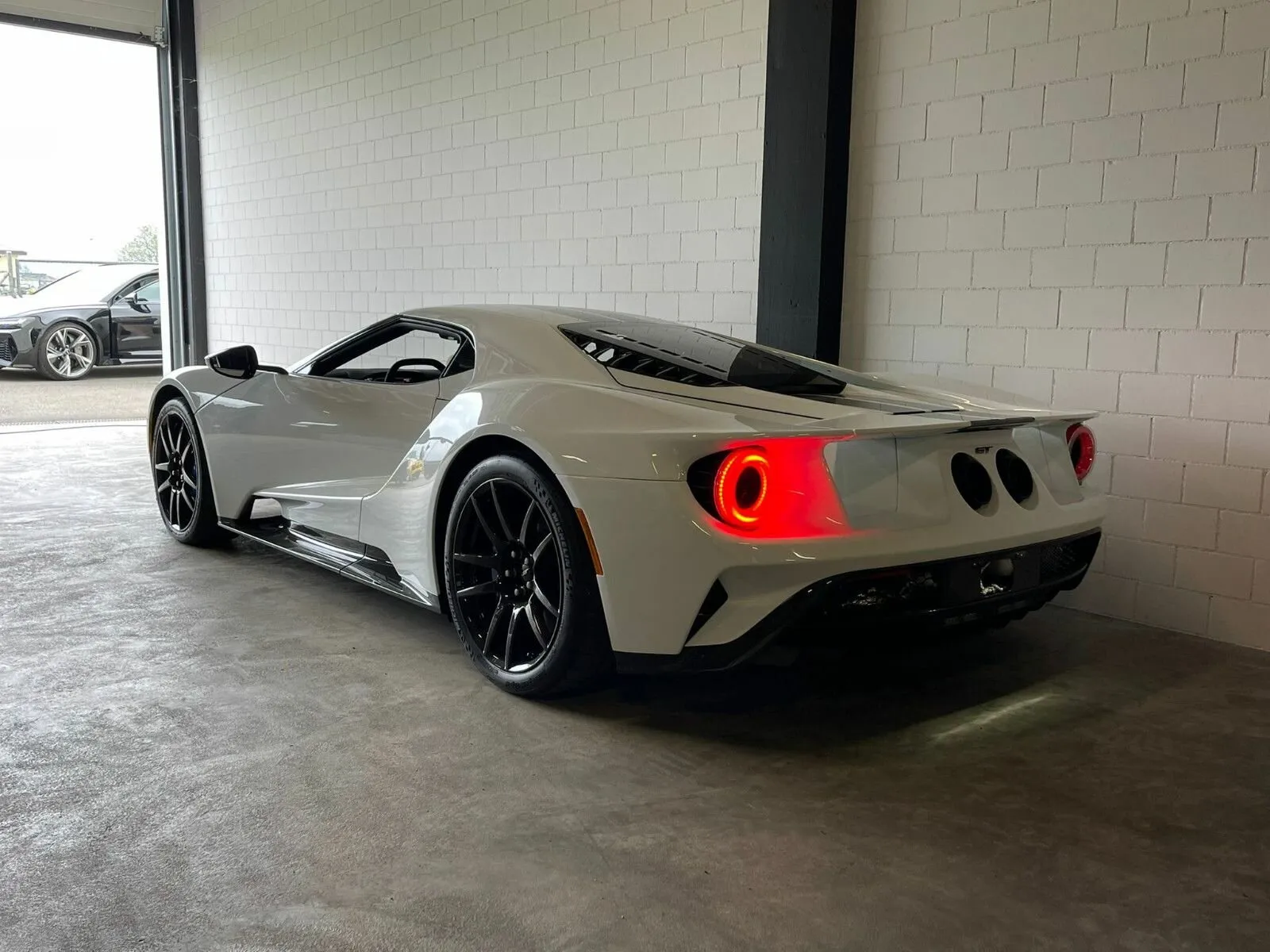 Ford GT — 2