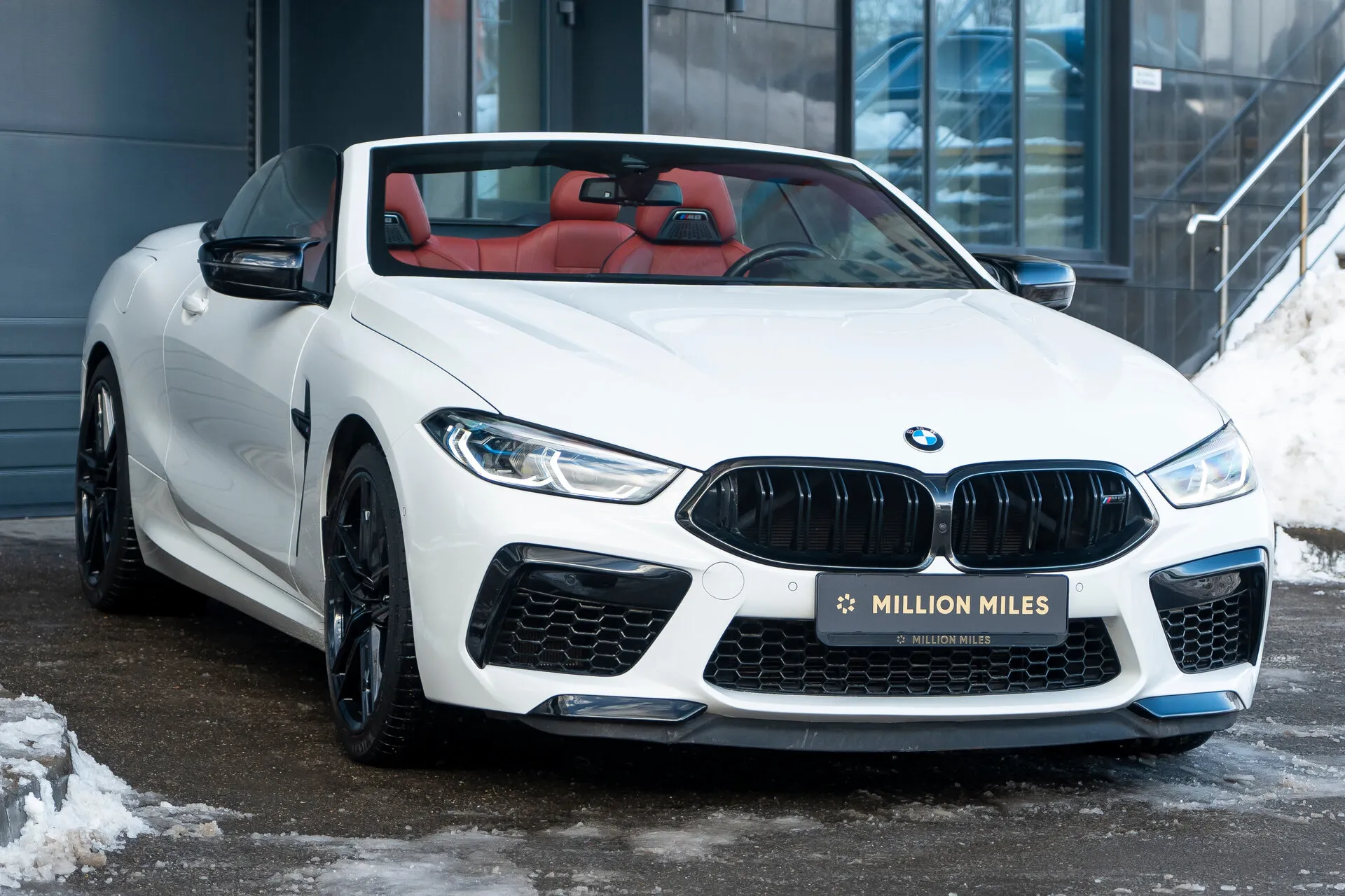 BMW M8 — 2
