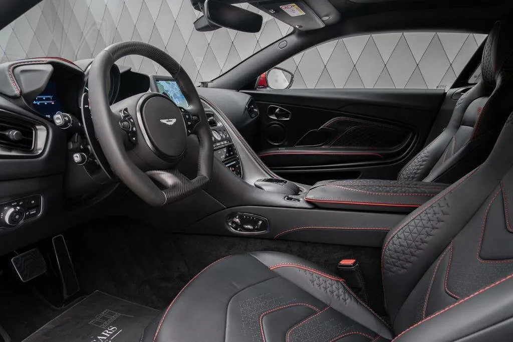 Aston Martin Dbs, Iii — 7