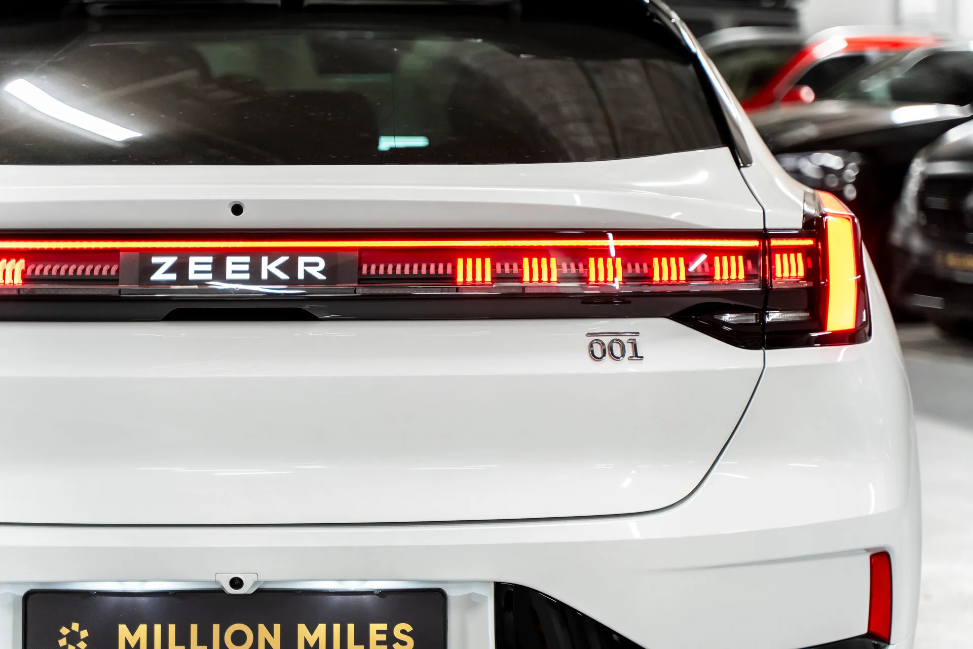 Zeekr 001 — 8