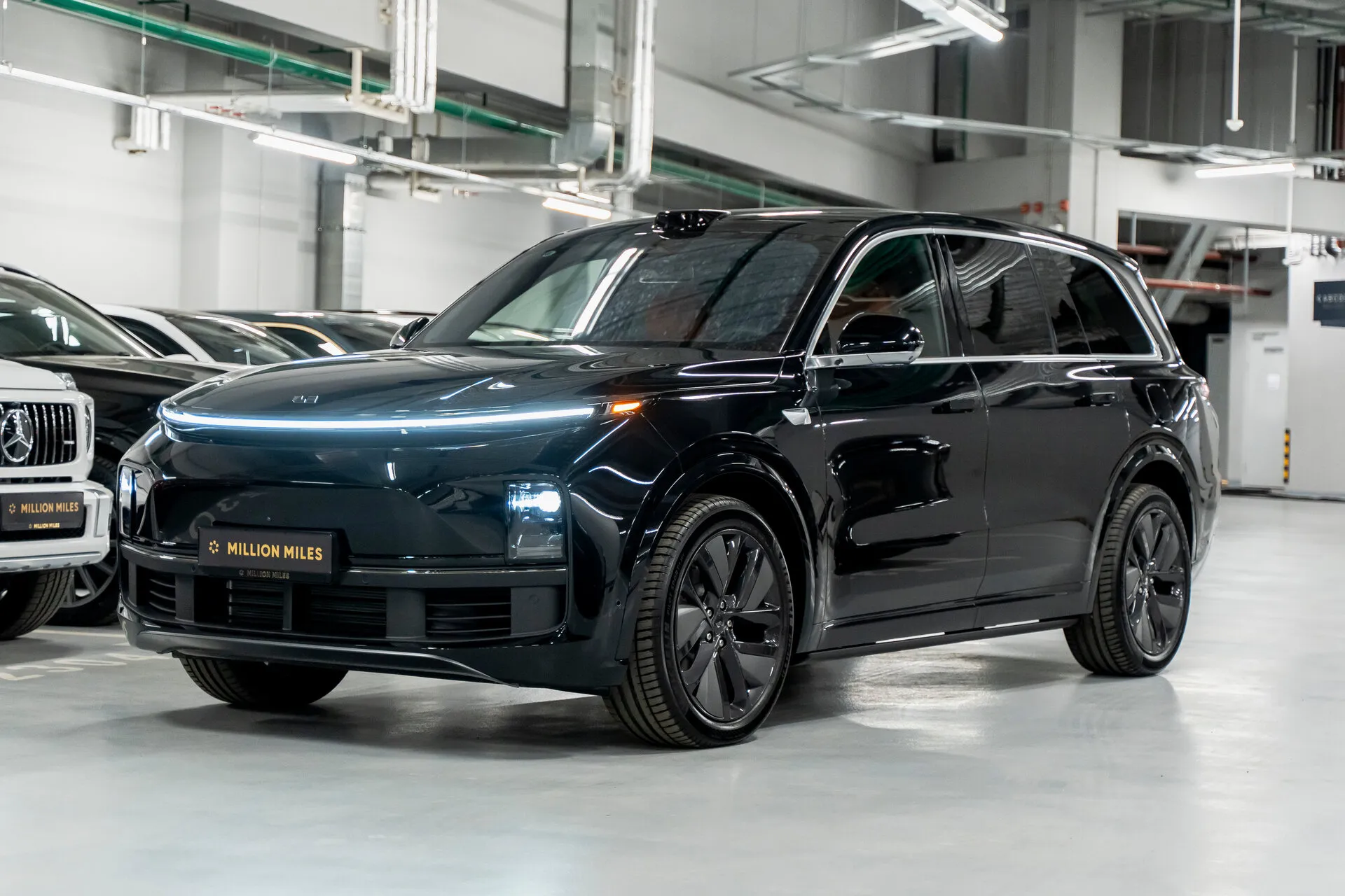 Li Auto (Lixiang) L9 - Просмотр 1