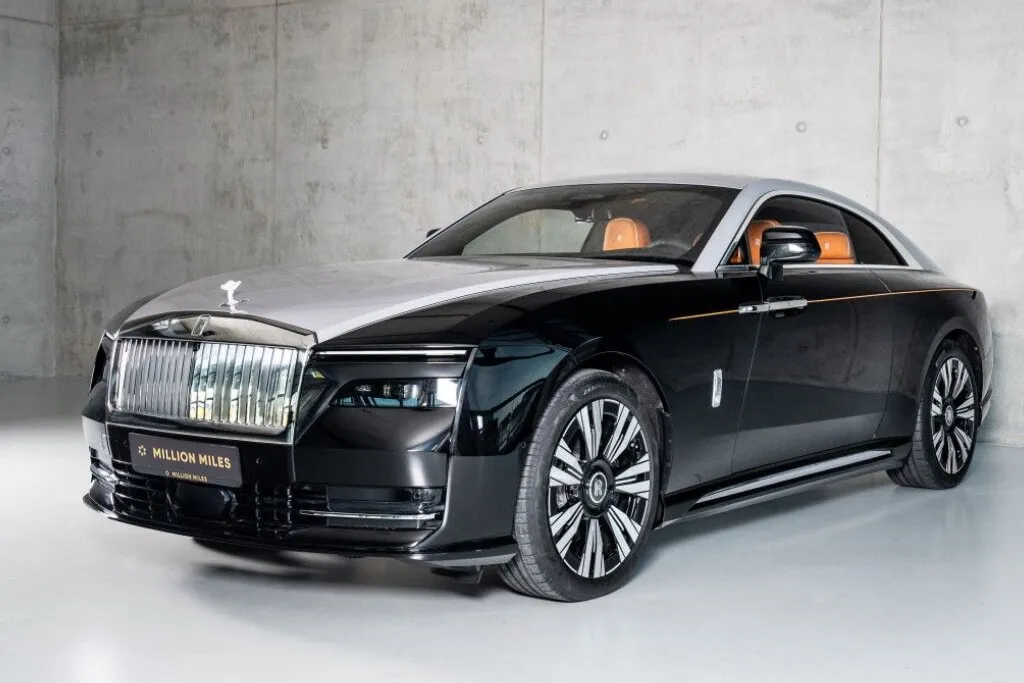 Rolls-Royce Spectre - Просмотр 1