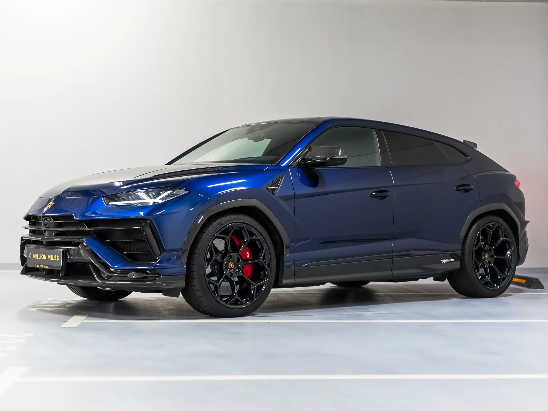 Lamborghini Urus - Просмотр 1