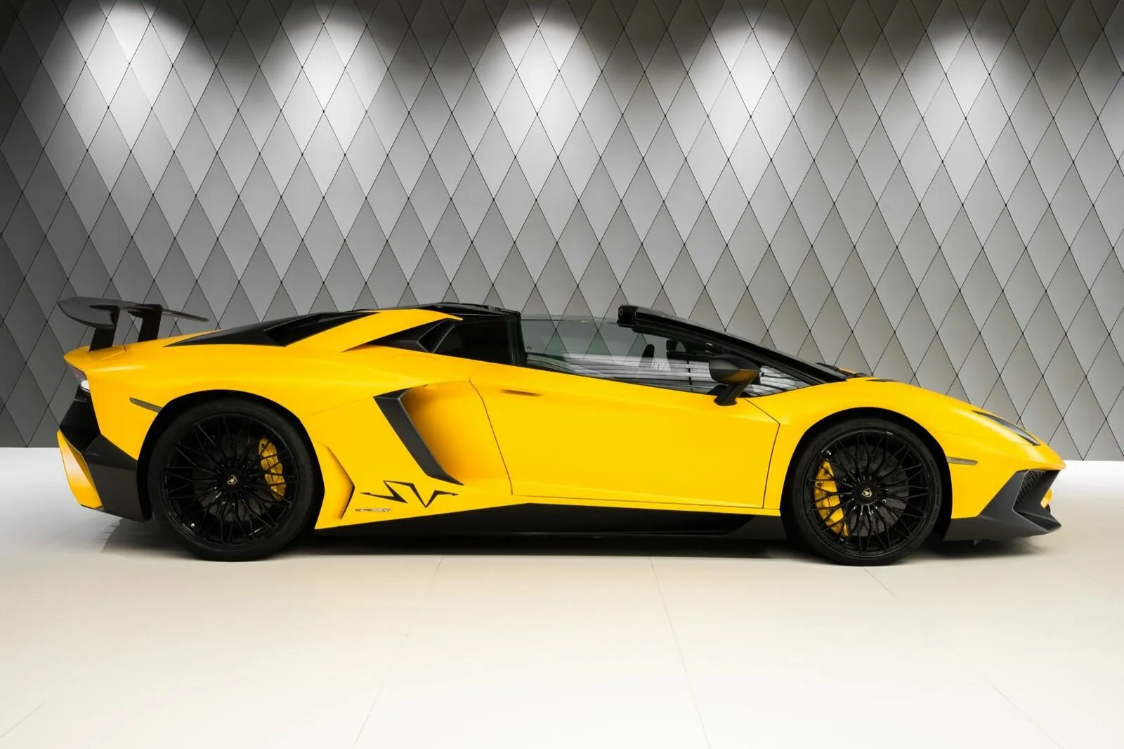 Lamborghini Aventador, I Рестайлинг — 7