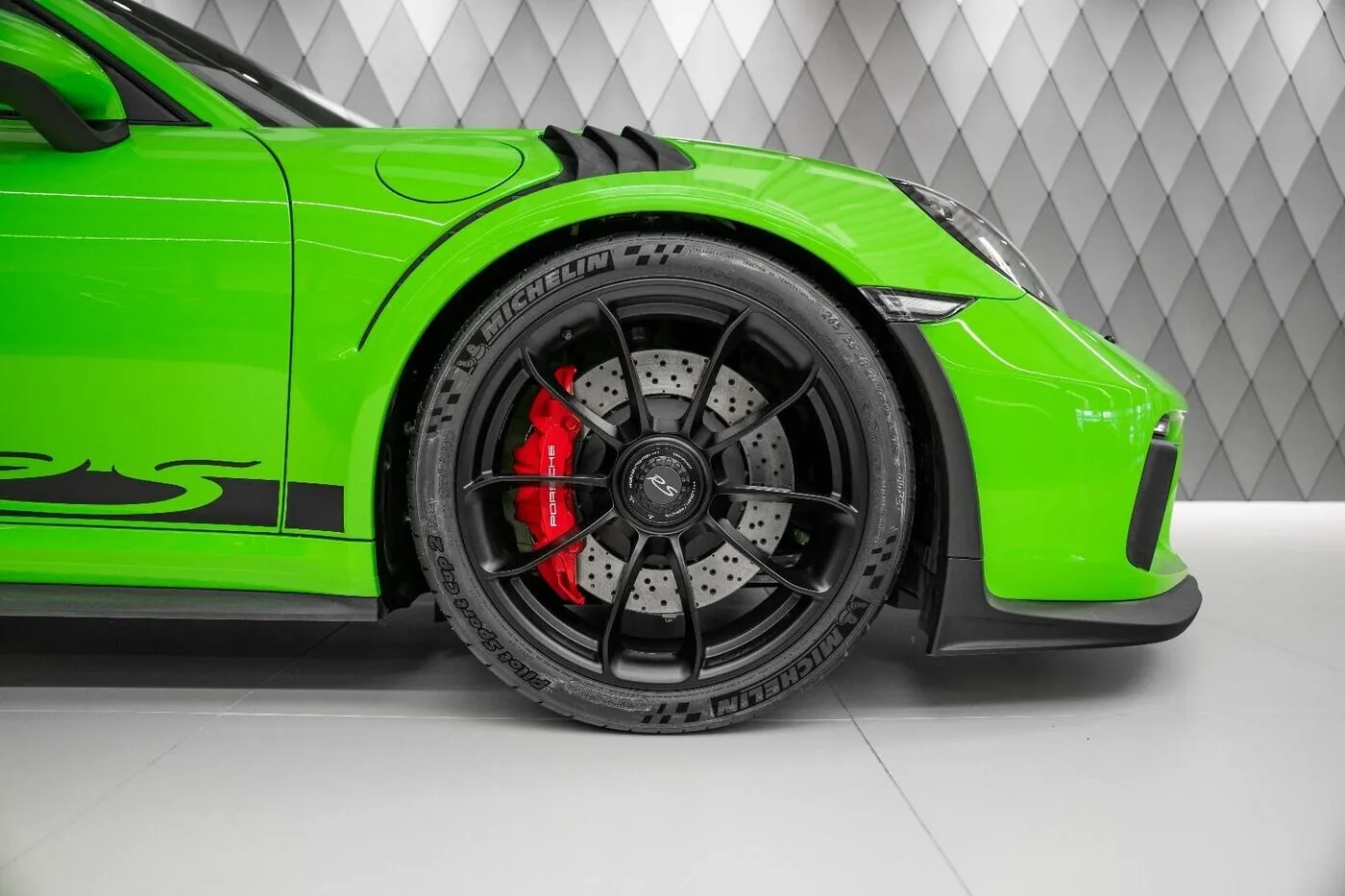 Porsche 911 Gt3 — 8